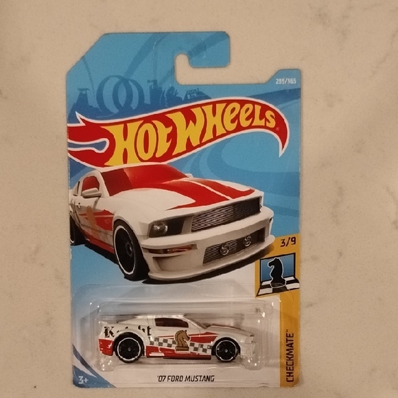 Mattel Other - Mattel Hot Wheels '07 Ford Mustang - Red and White